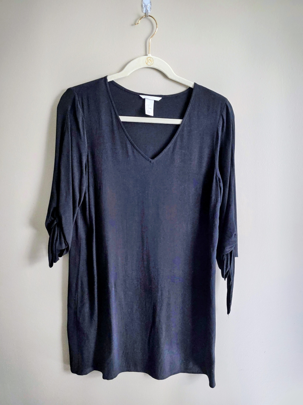 Black V-Neck Tie-Sleeve Tunic Mini Dress